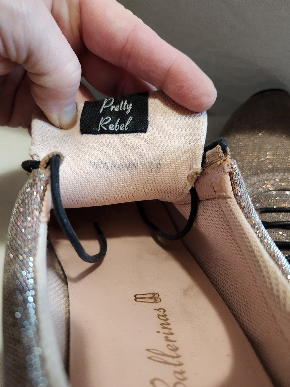 Pretty Ballerinas Rose Gold Glitter Slip-On Sneakers